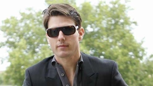 one-hot-tom-cruise-photo