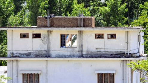 Doctor faces treason case over bin Laden info