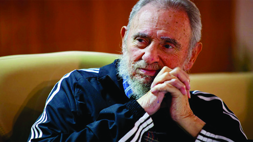 Fidel Castro unveils 1,000-page memoir