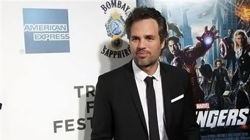 “Man” leads domestic movies, “Avengers” big abroad