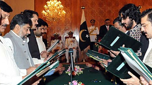 PM, his 38-member cabinet take oath