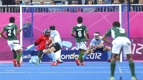 Olympics: Pakistan beat Argentina 2-0