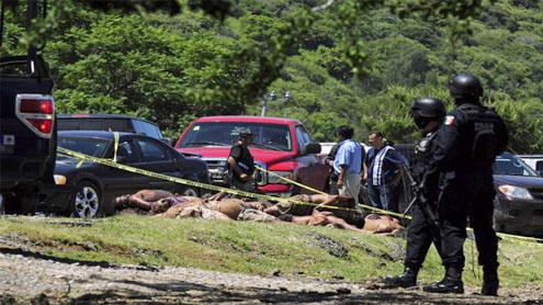 17 mutilated bodies found in central Mexico