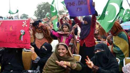 Yet again: Qadri unveils 10-point manifesto