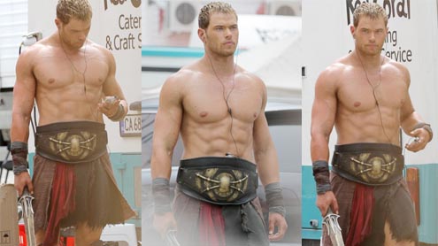 Kellan Lutz shows off his sculpted torso after gaining 20lbs