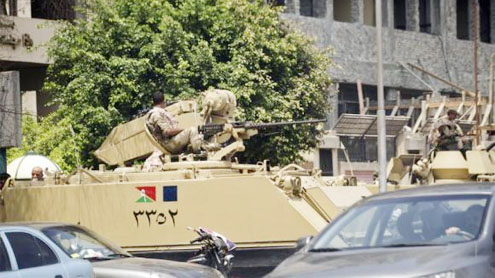 25 cops killed in Egypt’s deepening turmoil; Mubarak release seen