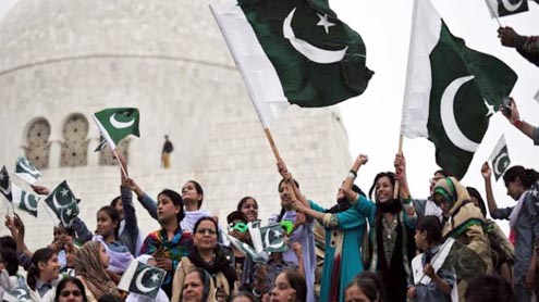 Independence Day celebrated with renewed pledges for prosperous Pakistan