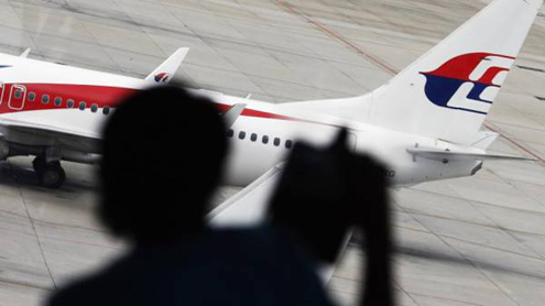 Australia detects signals