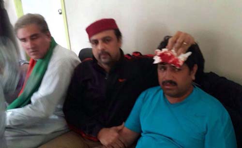 PML-N and PTI workers clash