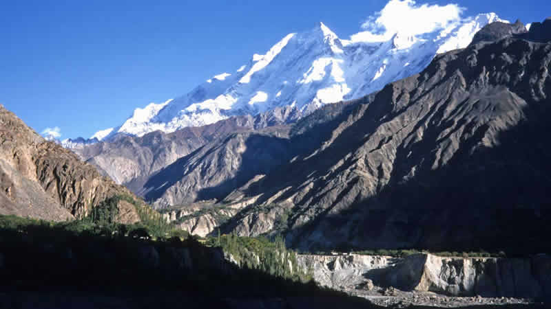 Top 10 Beautiful Places To Visit In Pakistan