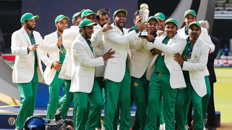 Amir, Fakhar star as Pakistan rout India for Champions Trophy title