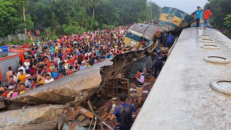 Bangladesh: collision in 2 trains kills 16 and injures more than 70