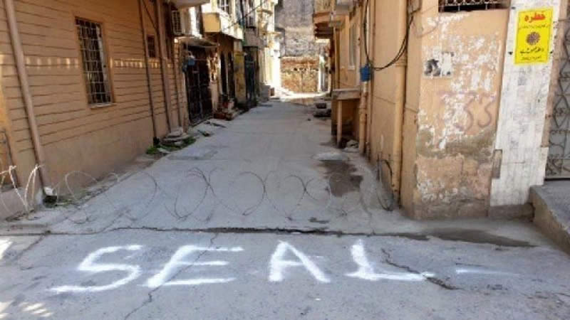 Coronavirus Hotspots Sealed in Lahore