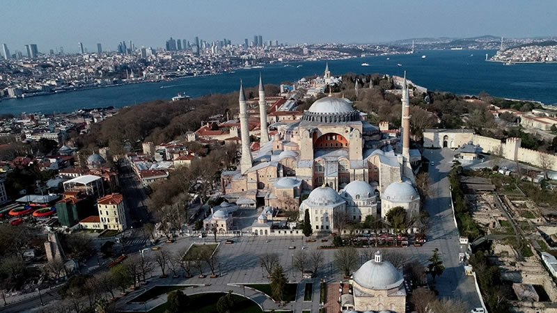 Turkey Converts another Former Istanbul Church into a Mosque