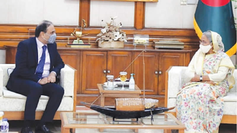 Hasina Calls for Strengthening ties with Pakistan