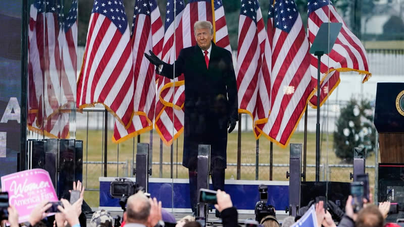 Impeachment: Republicans begin to turn on Trump