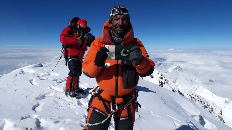 Praying for a Miracle: Celebs hope for Ali Sadpara’s Safe Return