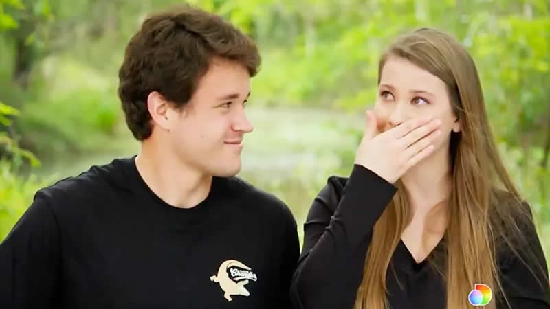 Bindi Irwin Tears Up Talking About Becoming A Mom Without Her Dad