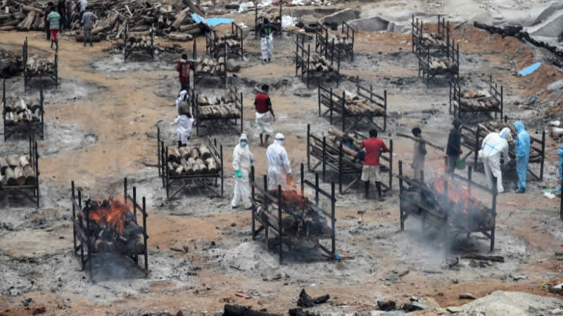 India’s Covid-19 deaths cross quarter million as virus ravages countryside