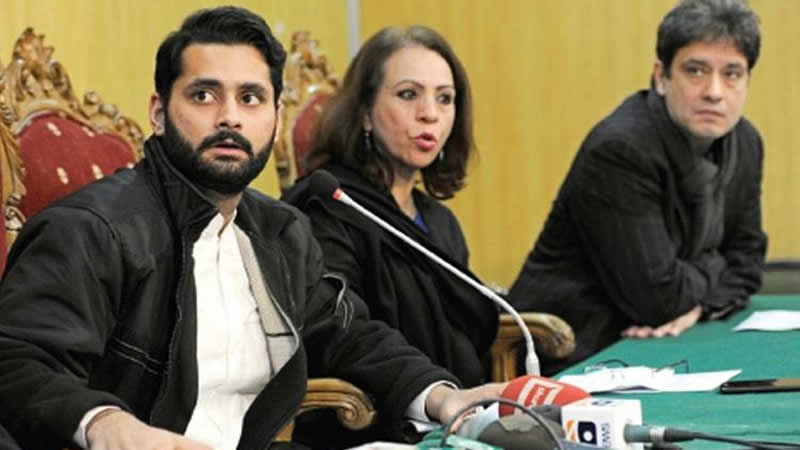 Jibran Nasir slams people for disrespecting Shafqat Mahmood