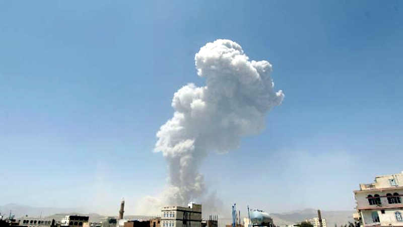 Blasts shake Yemeni capital