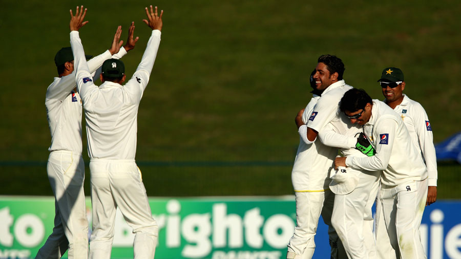 Pakistan Beat New Zealand